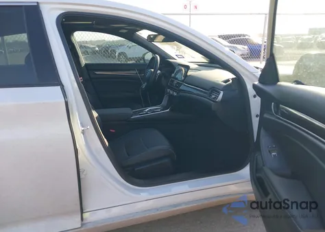 2022 Honda Accord Sport 2.0T z USA, uszkodzony, nr VIN 1HGCV2F34NA023912